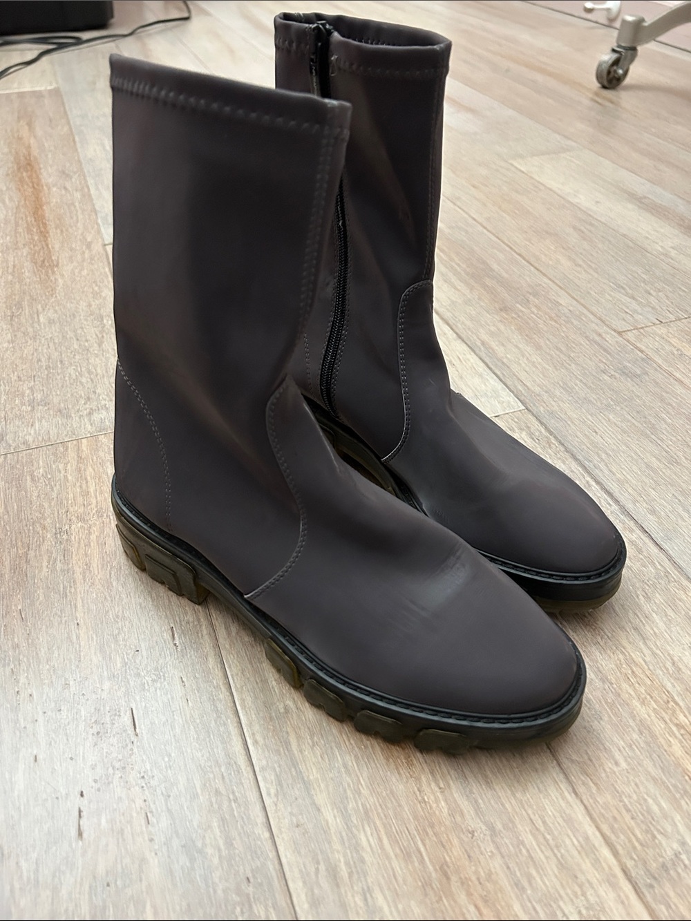 Made in italy Women's Dark Purplish Mid-Calf side Zip Ankle Boots 37 lug sole